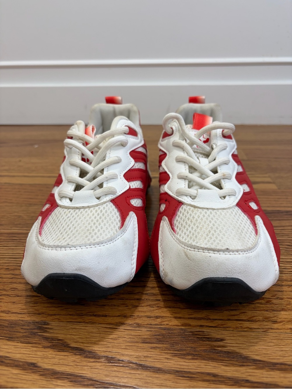 Juli Athletic Sneakers - White & Red (8) - Picture 3 of 8